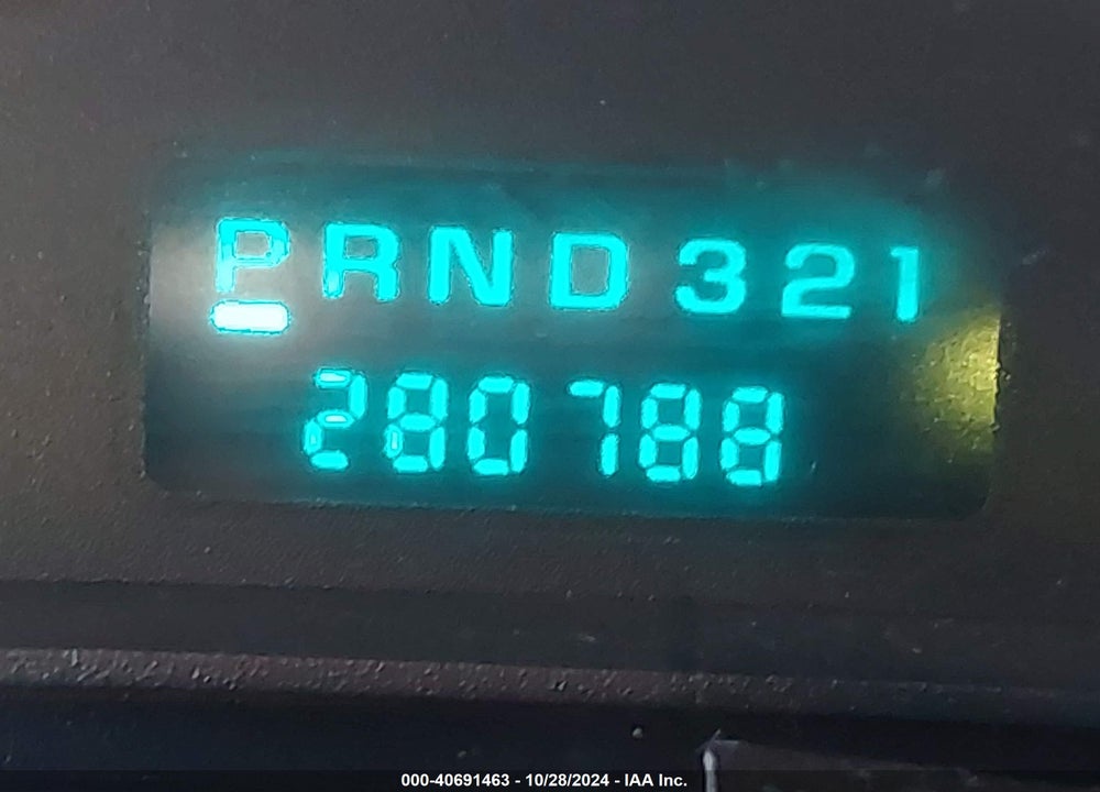 2004 CHEVROLET EXPRESS VIN: 1GAHG39U441233443