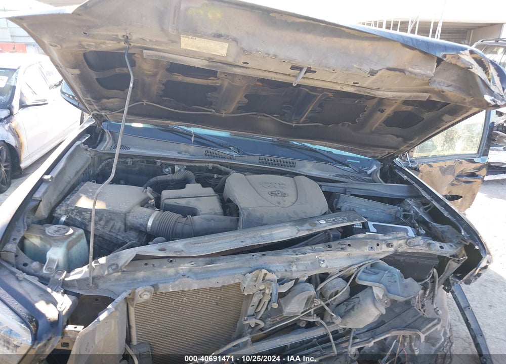 2019 TOYOTA TACOMA SR5 V6 VIN: 3TMAZ5CN5KM079244