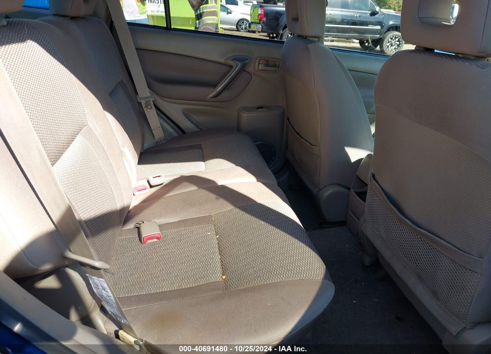 2005 TOYOTA RAV4 VIN: JTEGD20V250093925