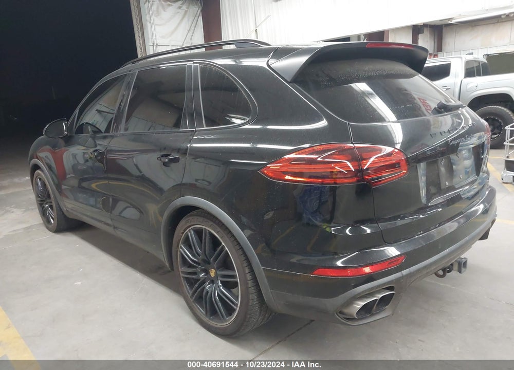 2017 PORSCHE CAYENNE TURBO/TURBO S VIN: WP1AC2A25HLA92982