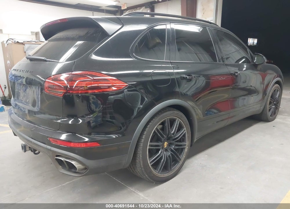 2017 PORSCHE CAYENNE TURBO/TURBO S VIN: WP1AC2A25HLA92982