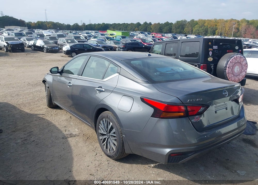 2024 NISSAN ALTIMA SV FWD VIN: 1N4BL4DV6RN358917