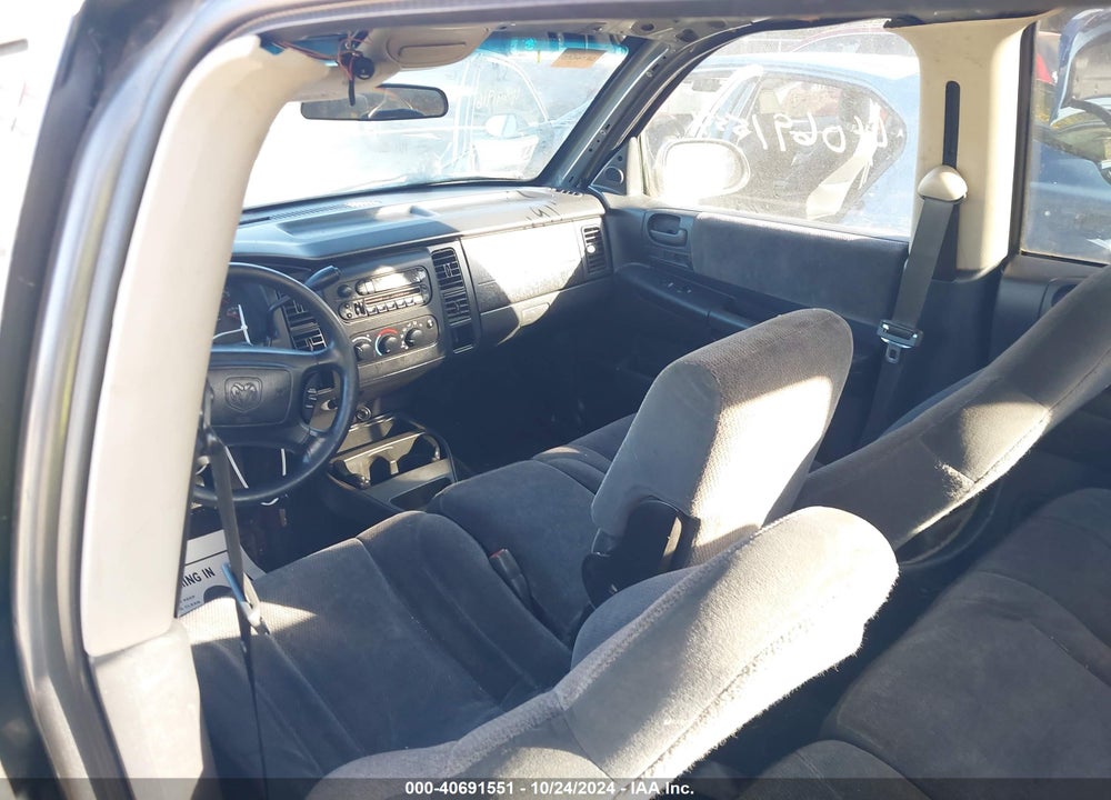 2003 DODGE DAKOTA SLT VIN: 1D7HL48N43S339750