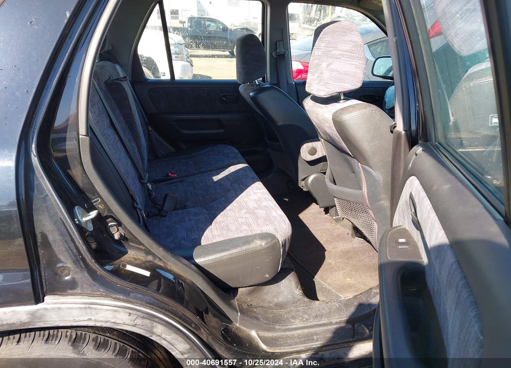 2004 HONDA CR-V LX VIN: JHLRD68474C005869