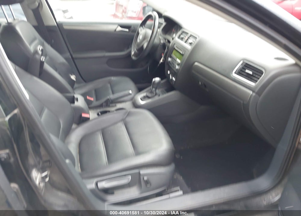 2013 VOLKSWAGEN JETTA 2.0L TDI VIN: 3VWLL7AJ0DM434942
