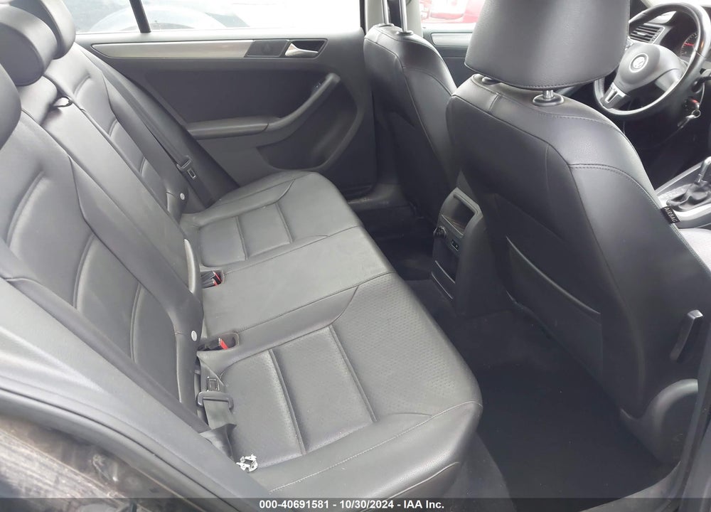2013 VOLKSWAGEN JETTA 2.0L TDI VIN: 3VWLL7AJ0DM434942