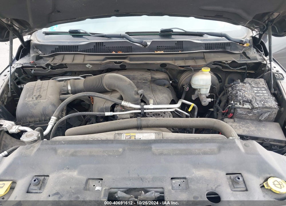 2015 RAM 1500 EXPRESS VIN: 1C6RR7KT0FS508969