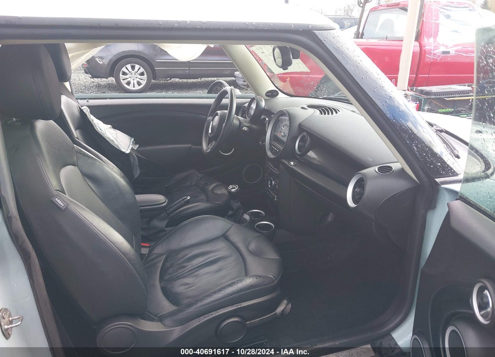 2013 MINI HARDTOP COOPER S VIN: WMWSV3C5XDT479550