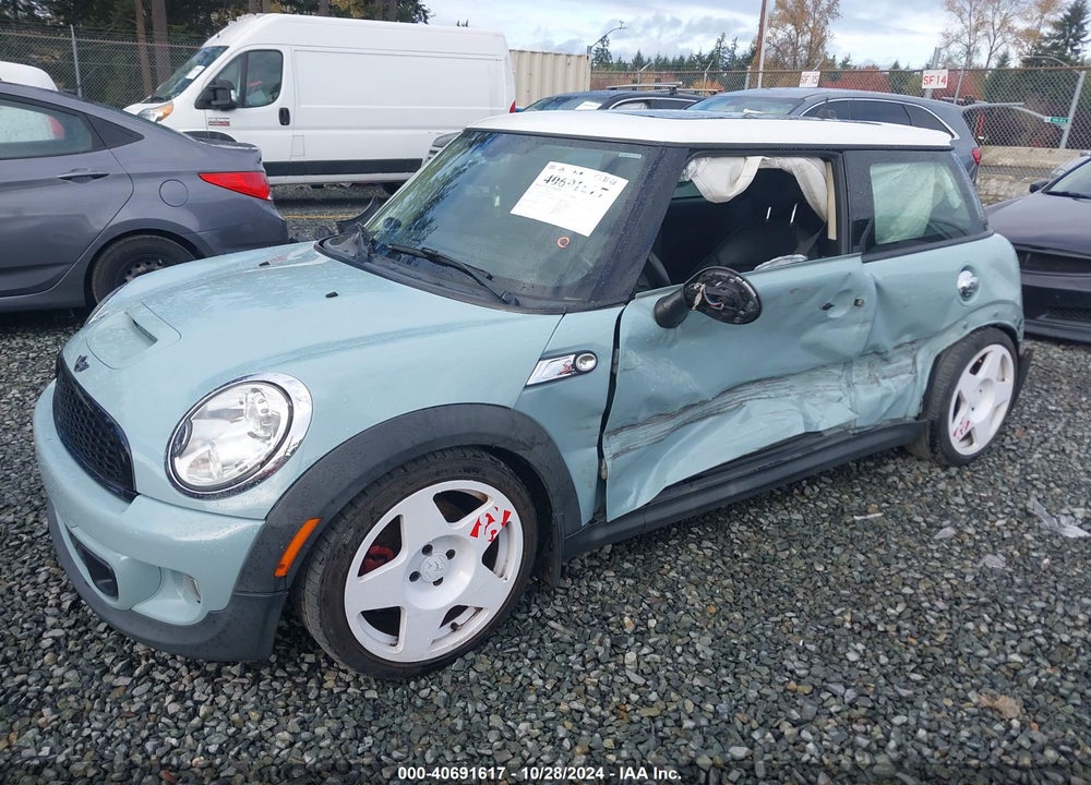 2013 MINI HARDTOP COOPER S VIN: WMWSV3C5XDT479550
