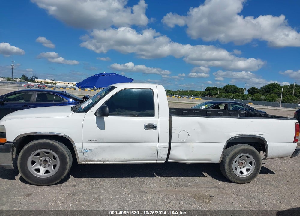 1999 CHEVROLET SILVERADO 1500 VIN: 1GCEC14W4XE238433
