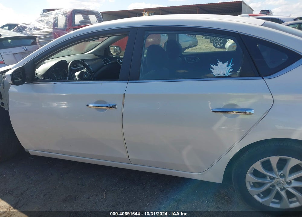 2018 NISSAN SENTRA SV VIN: 3N1AB7AP9JL654411