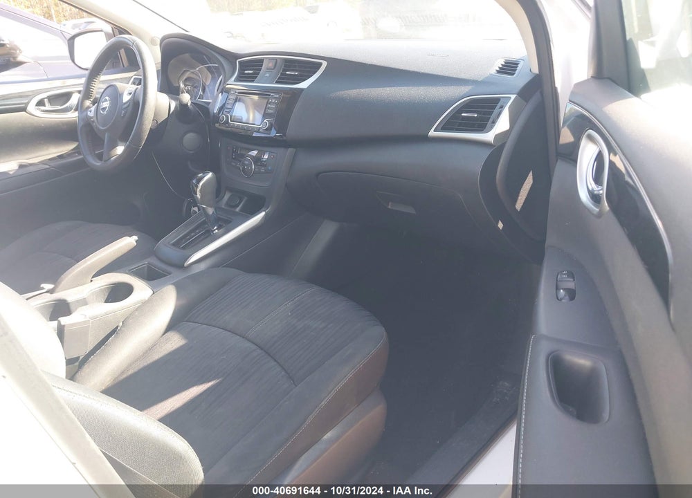 2018 NISSAN SENTRA SV VIN: 3N1AB7AP9JL654411