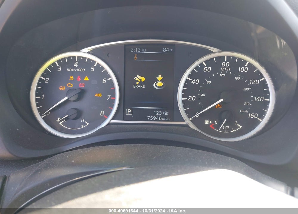 2018 NISSAN SENTRA SV VIN: 3N1AB7AP9JL654411