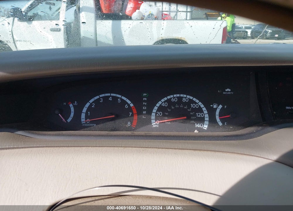 2000 TOYOTA AVALON XLS VIN: 4T1BF28B9YU050145
