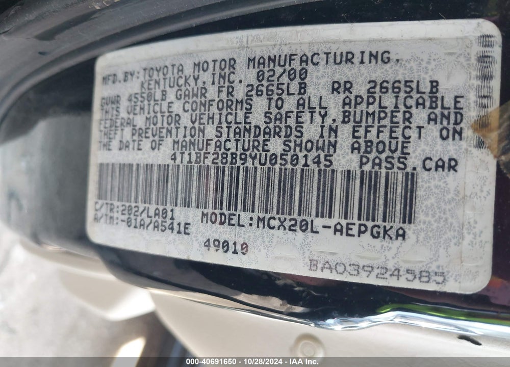 2000 TOYOTA AVALON XLS VIN: 4T1BF28B9YU050145