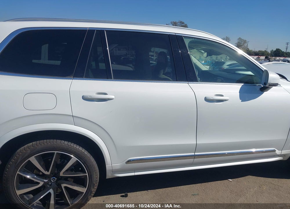 2024 VOLVO XC90 B6 PLUS BRIGHT THEME 7-SEATER VIN: YV4062PEXR1225106