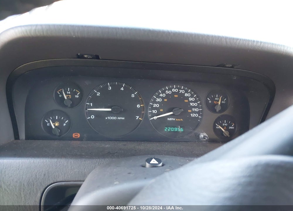 1999 CHEROKEE JEEP GRAND  LAREDO VIN: 1J4GW58N9XC710639
