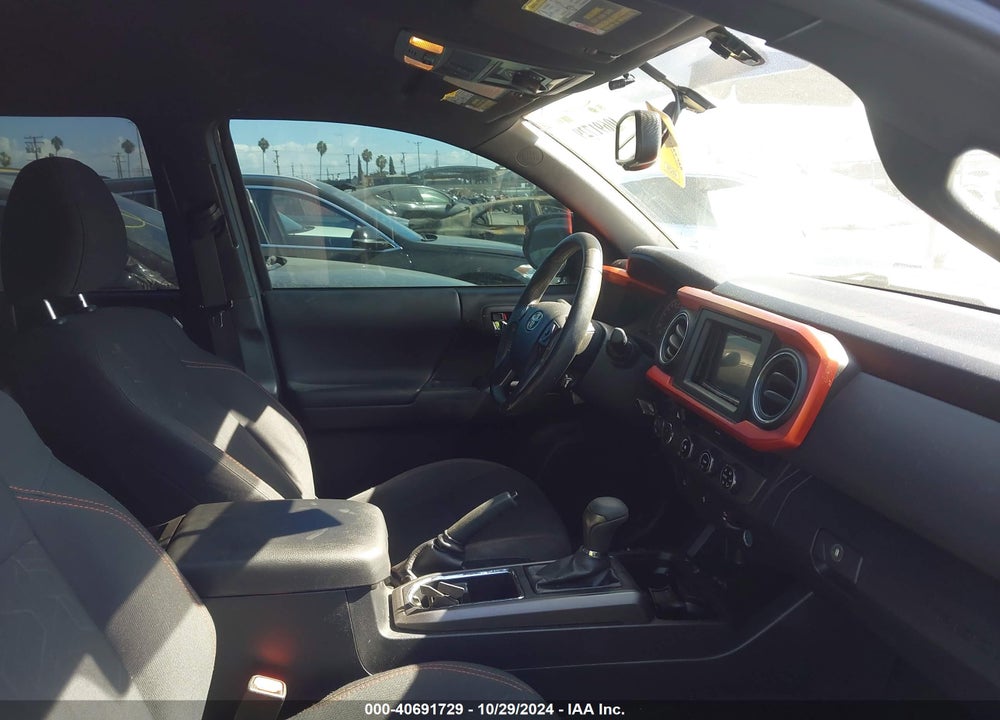 2017 TOYOTA TACOMA TRD OFF ROAD VIN: 3TMDZ5BN8HM027579