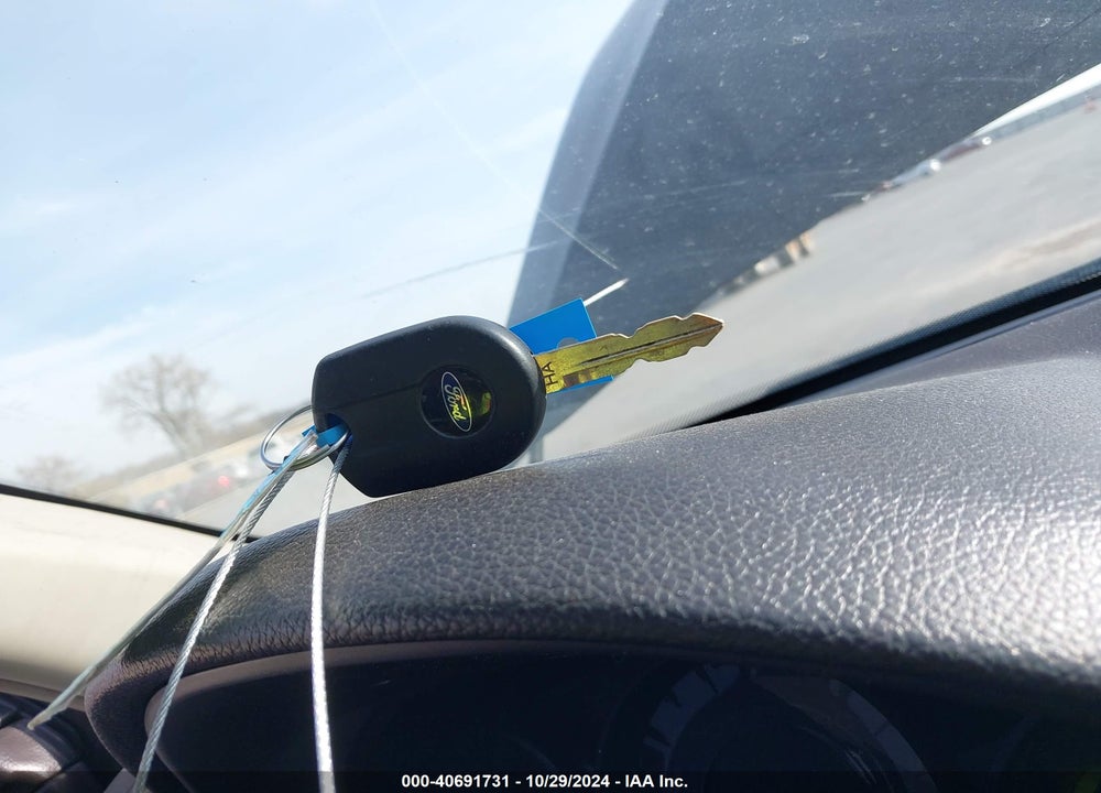 2011 FORD FUSION SE VIN: 3FAHP0HAXBR201411