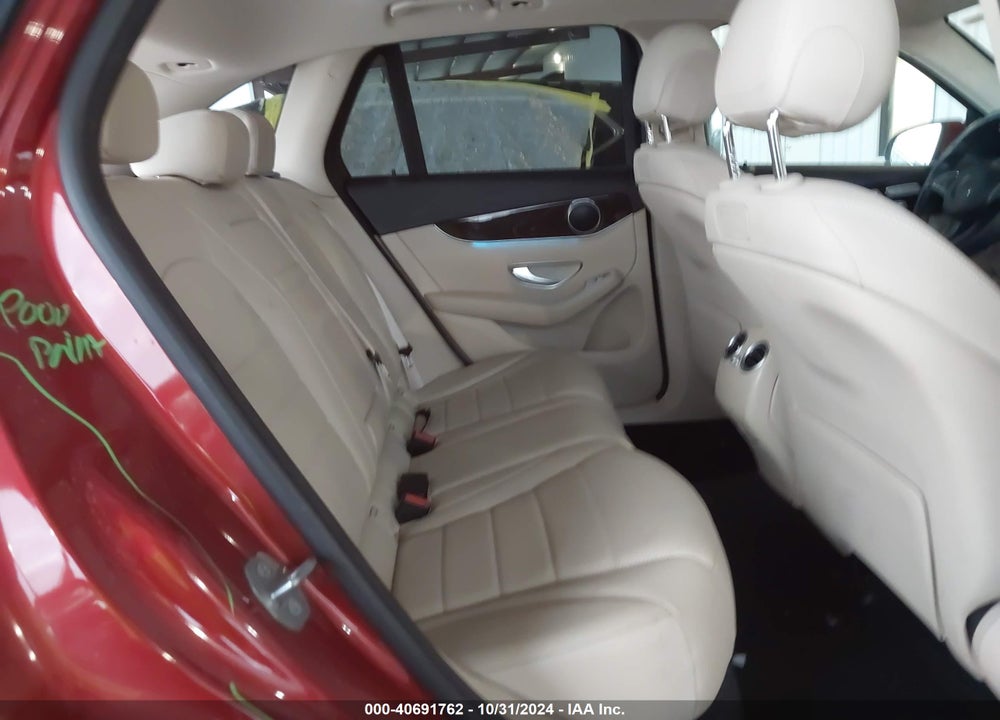 2019 MERCEDES-BENZ GLC 300 VIN: WDC0G4JB5KF570010