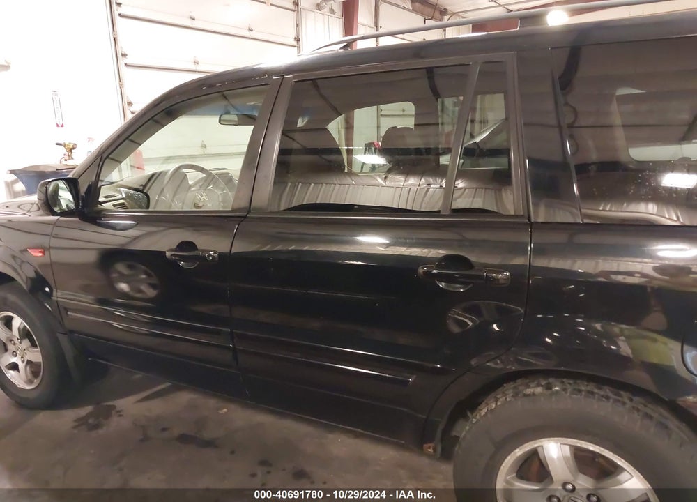 2006 HONDA PILOT EX-L VIN: 2HKYF18756H563453