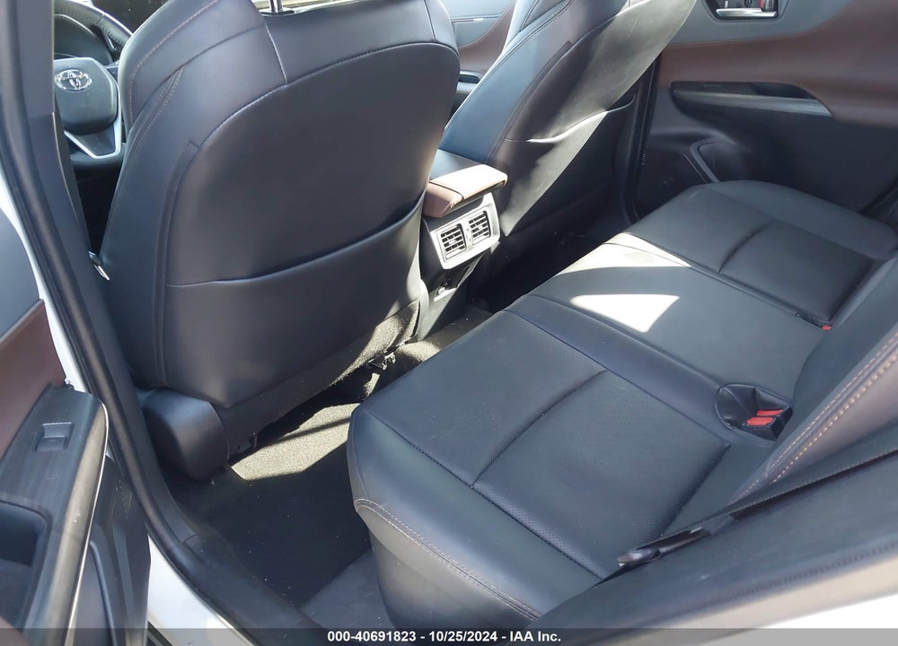 2021 TOYOTA VENZA VIN: JTEAAAAH5MJ044793