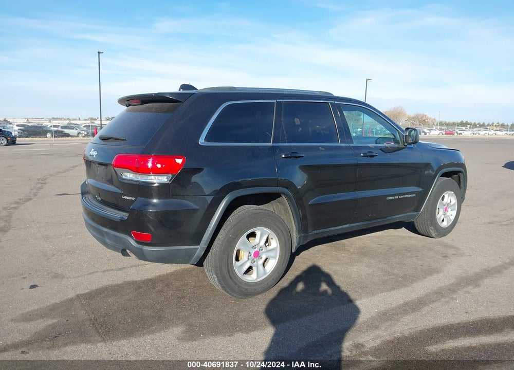 2015 JEEP GRAND CHEROKEE LAREDO VIN: 1C4RJFAG4FC949951