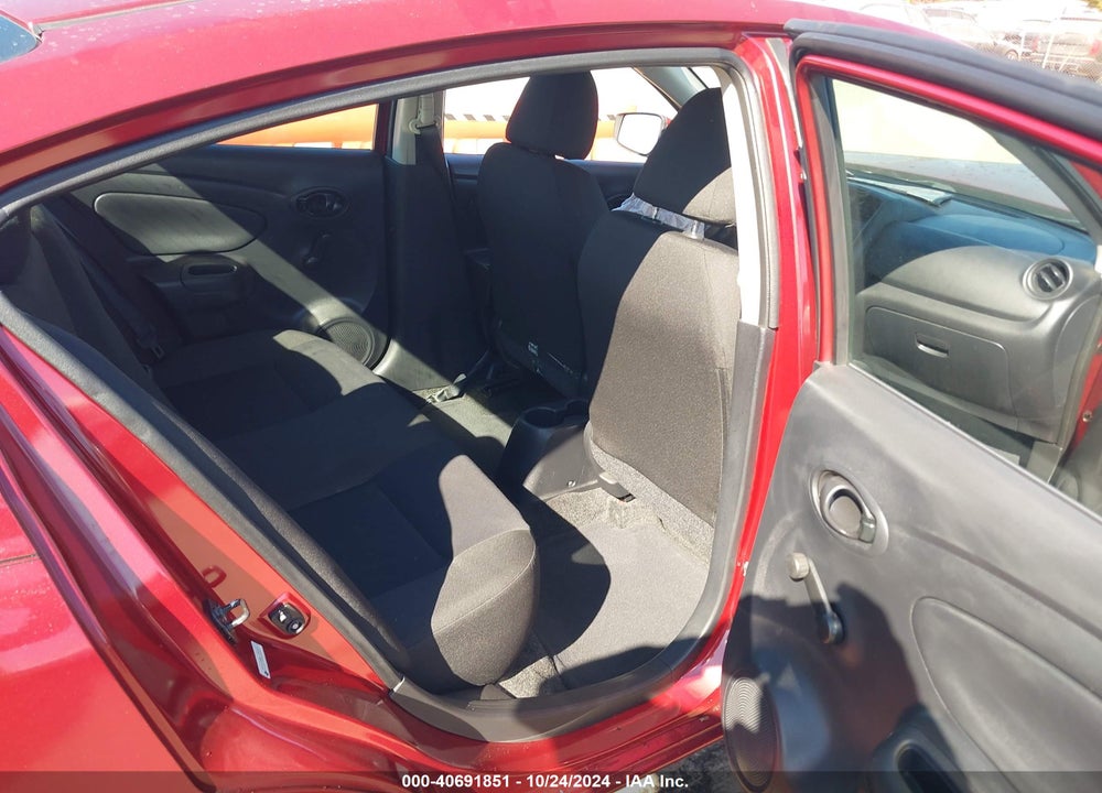 2018 NISSAN VERSA 1.6 S+ VIN: 3N1CN7AP9JL855015