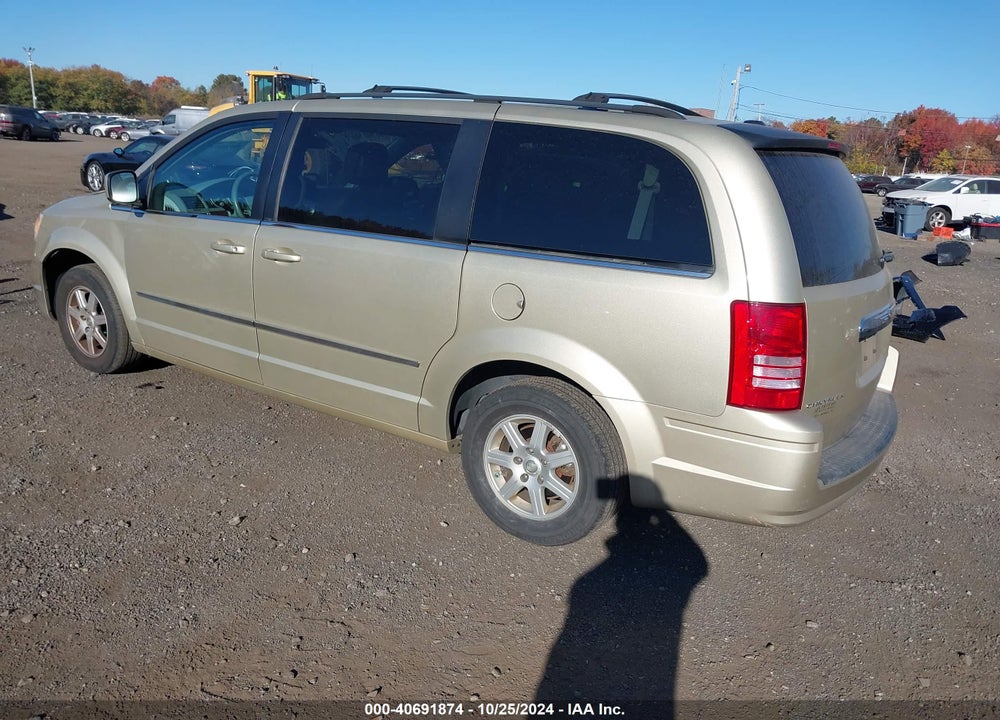 2010 CHRYSLER TOWN & COUNTRY TOURING VIN: 2A4RR5D17AR356864