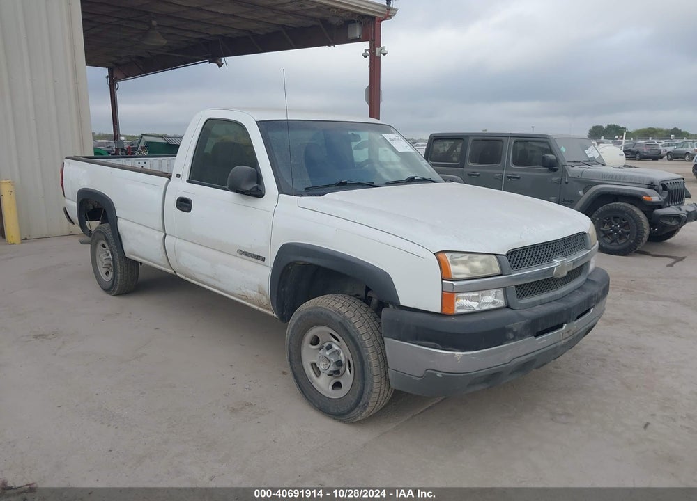 2004 CHEVROLET SILVERADO 2500HD WORK TRUCK VIN: 1GCHC24U34E140295