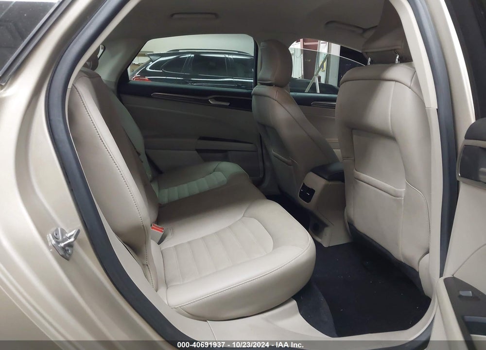 2017 FORD FUSION SE VIN: 3FA6P0HD4HR343604