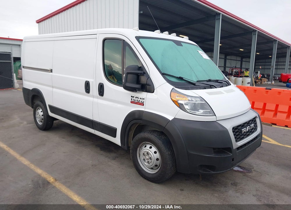 2019 RAM PROMASTER 1500 LOW ROOF 136 WB VIN: 3C6TRVAG1KE509186