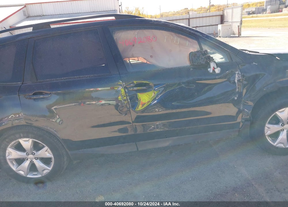 2014 SUBARU FORESTER 2.5I PREMIUM VIN: JF2SJAEC5EH490847