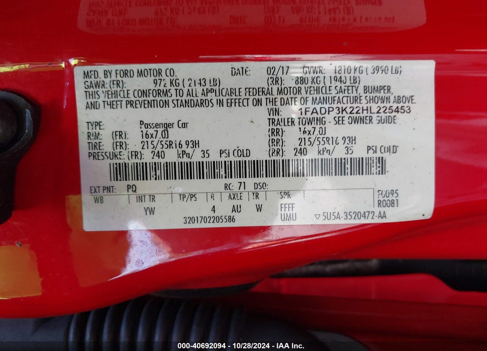 2017 FORD FOCUS SE VIN: 1FADP3K22HL225453
