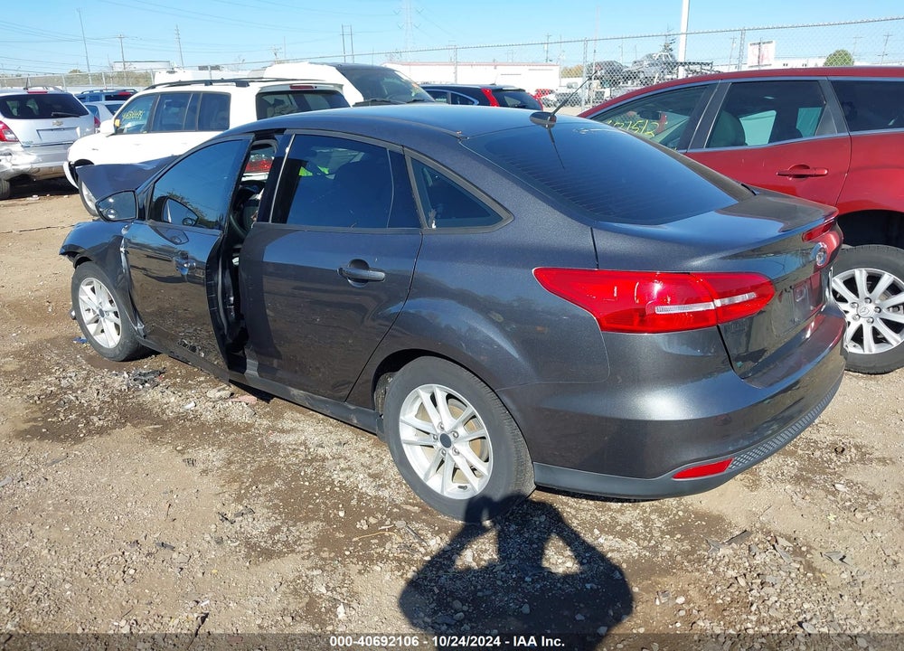 2017 FORD FOCUS SE VIN: 1FADP3F21HL237491