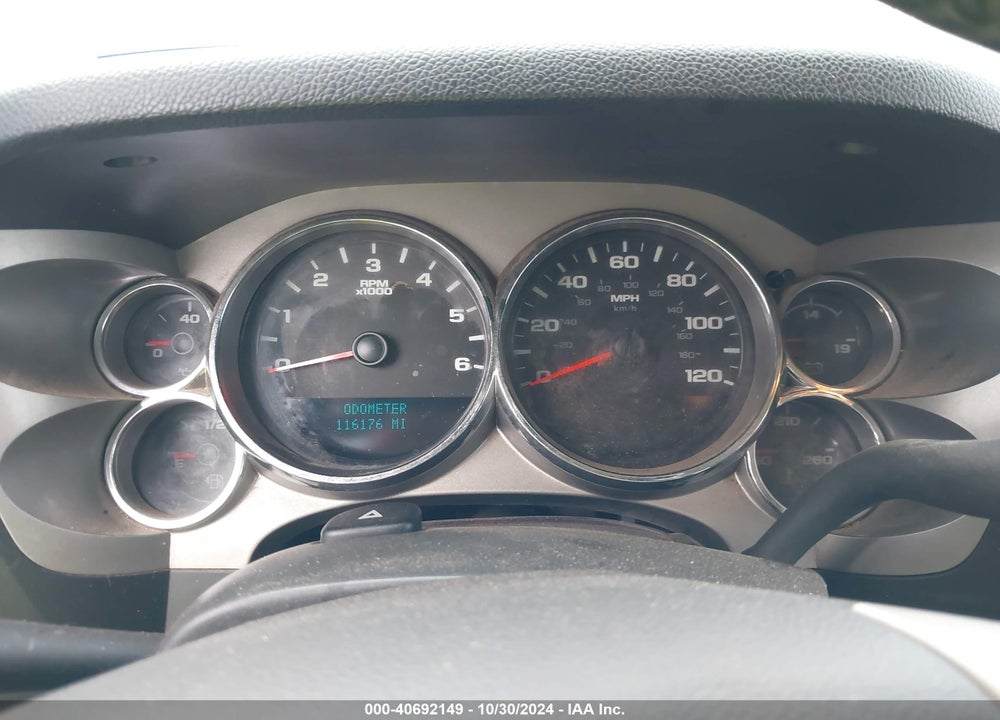 2013 CHEVROLET SILVERADO 1500 LT VIN: 1GCRCSE02DZ102968