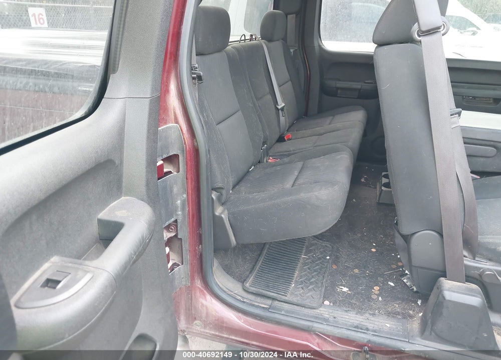 2013 CHEVROLET SILVERADO 1500 LT VIN: 1GCRCSE02DZ102968