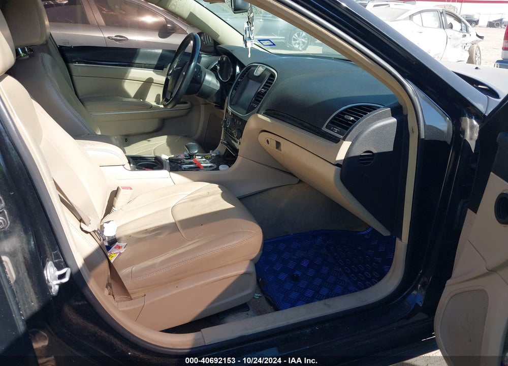 2014 CHRYSLER 300 VIN: 2C3CCAAG8EH181040