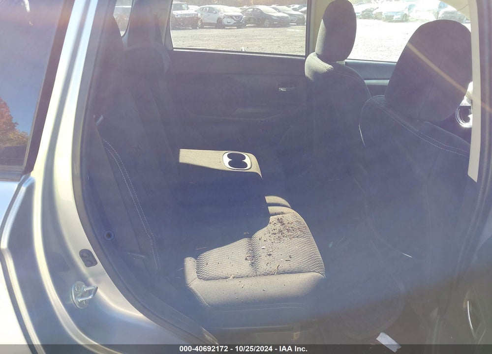 2016 MITSUBISHI OUTLANDER ES VIN: JA4AZ3A36GZ040863