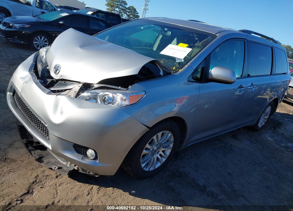 2017 TOYOTA SIENNA XLE LIMITED VIN: 5TDYZ3DCXHS895729