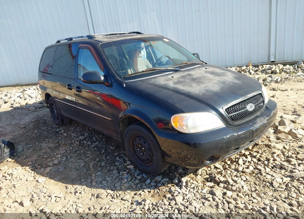 2005 KIA SEDONA EX/LX VIN: KNDUP132656770448