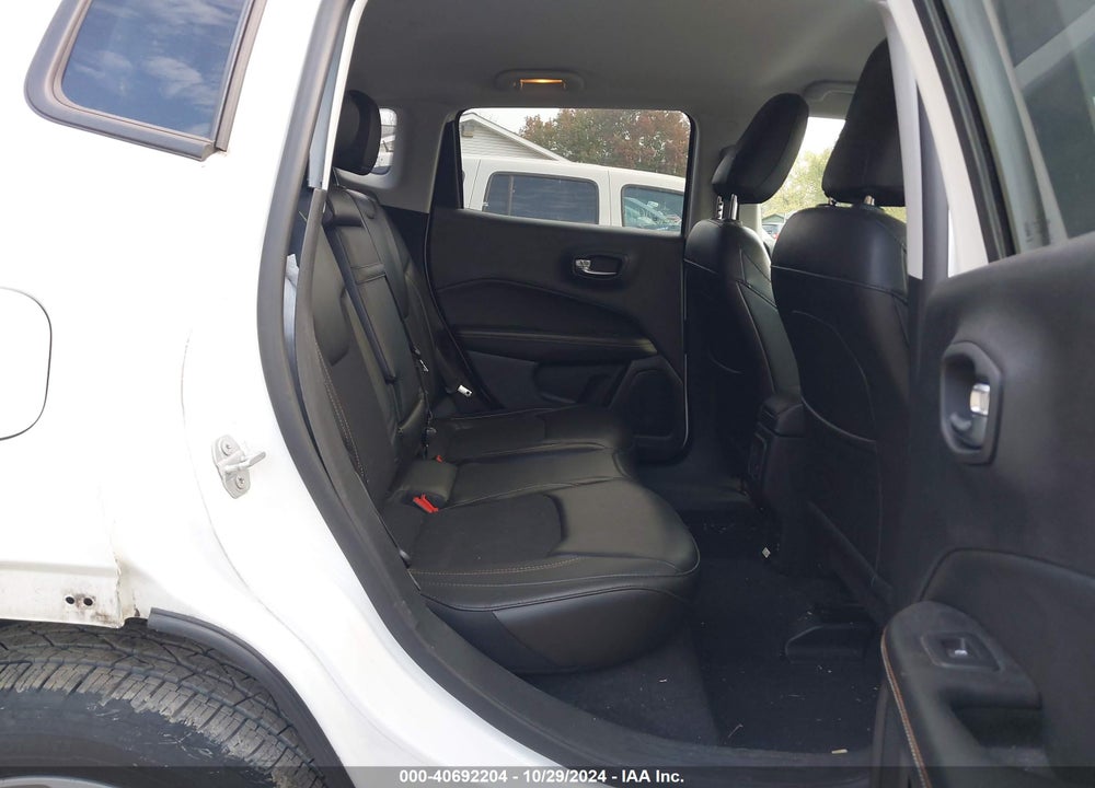 2018 JEEP COMPASS LATITUDE 4X4 VIN: 3C4NJDBB9JT284774