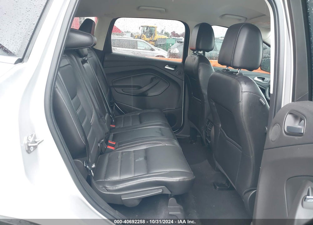 2017 FORD ESCAPE SE VIN: 1FMCU9G97HUD42989