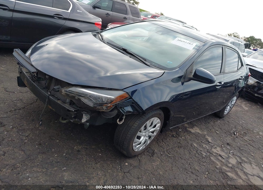 2018 TOYOTA COROLLA LE VIN: 5YFBURHE0JP766514