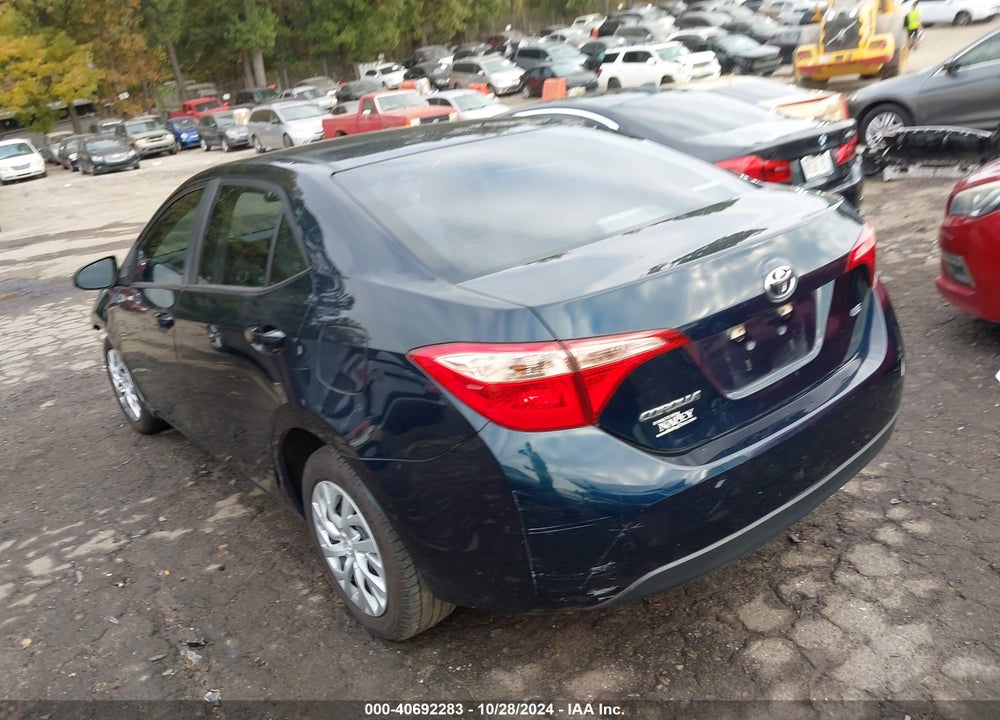 2018 TOYOTA COROLLA LE VIN: 5YFBURHE0JP766514