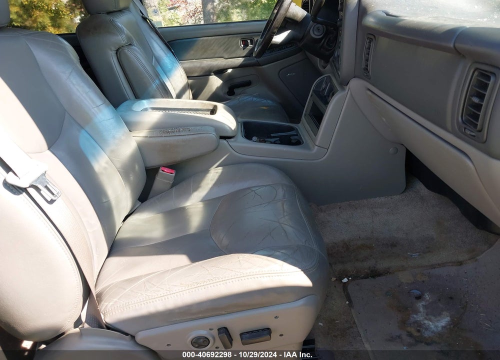 2003 CHEVROLET TAHOE LT VIN: 1GNEC13Z23J282127