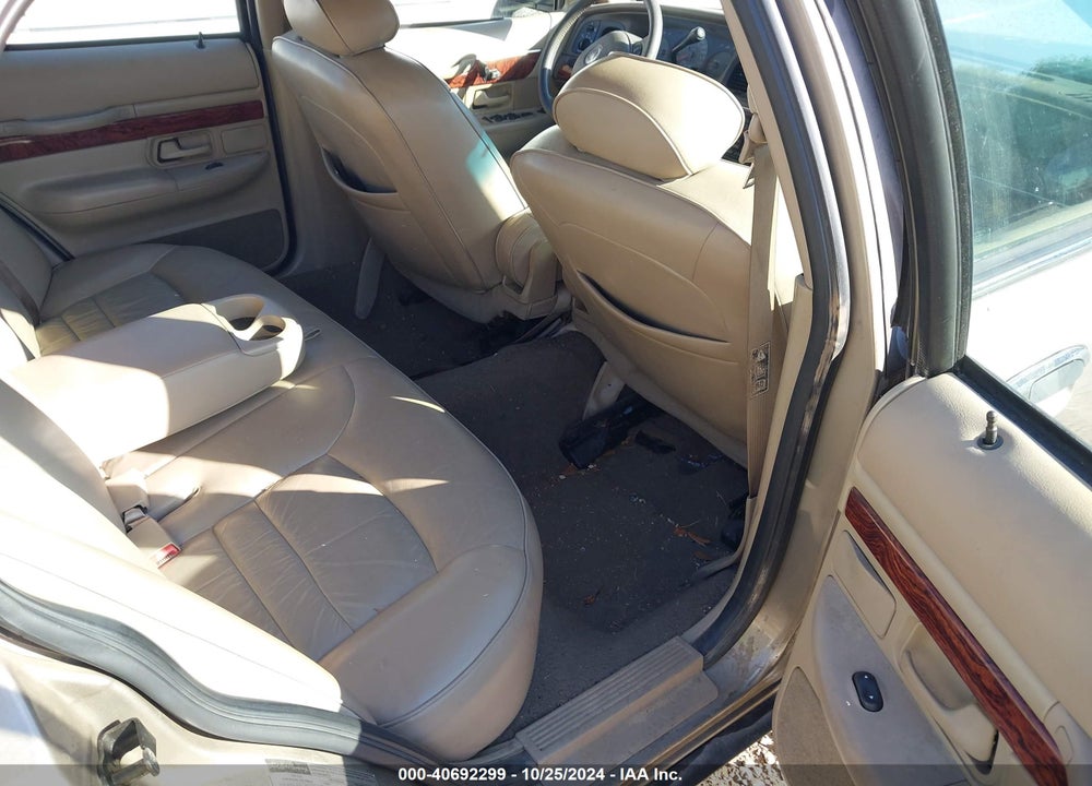 2002 MERCURY GRAND MARQUIS LS VIN: 2MEFM75W12X621805