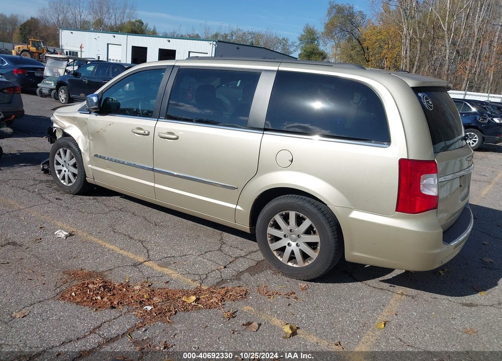 2011 CHRYSLER TOWN & COUNTRY TOURING-L VIN: 2A4RR8DG3BR704957