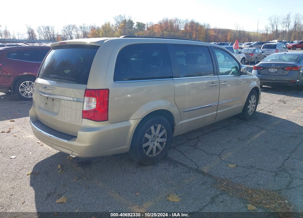 2011 CHRYSLER TOWN & COUNTRY TOURING-L VIN: 2A4RR8DG3BR704957