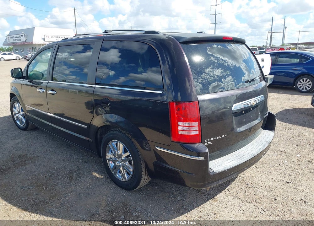 2010 CHRYSLER TOWN & COUNTRY NEW LIMITED VIN: 2A4RR7DX6AR399480